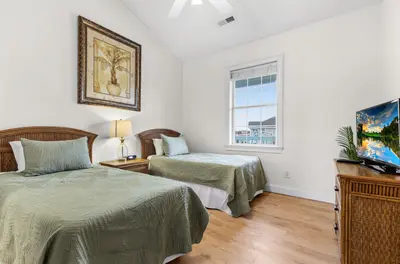 Guest Twin Bedroom